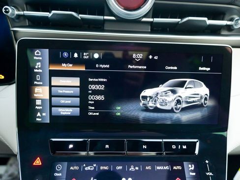 Used 2025 Maserati Grecale GT AWD/4WD image 58