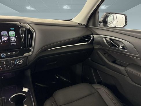 Used 2019 Chevrolet Traverse Premier w/ Redline Edition FWD image 30