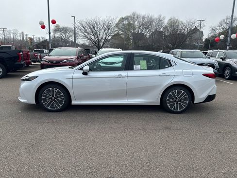 New 2026 Toyota Camry XLE AWD/4WD image 4