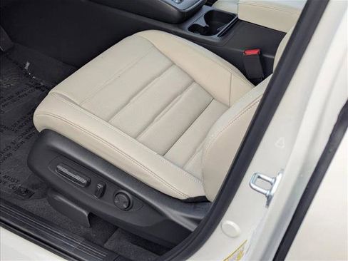 New 2026 Honda CR-V EX-L image 4