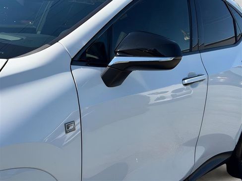 Used 2022 Lexus NX 350 F Sport w/ Towing Package (2000 Lbs) AWD/4WD image 15