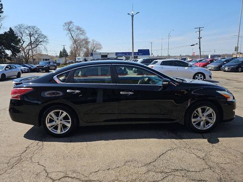 Used 2013 Nissan Altima 2.5 SL w/ Technology Pkg FWD image 8
