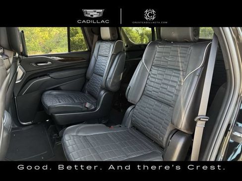 Used 2024 Cadillac Escalade Sport Platinum w/ Heavy-Duty Trailer Package AWD/4WD image 27