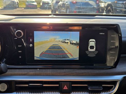 Used 2023 Kia K5 EX image 23