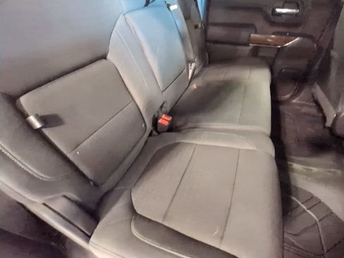 Used 2019 Chevrolet Silverado 1500 RST image 23