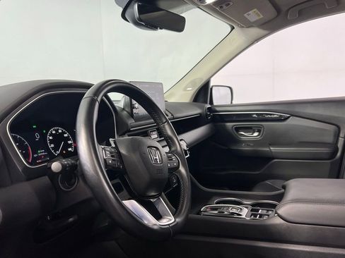 Used 2024 Honda Pilot Touring image 25