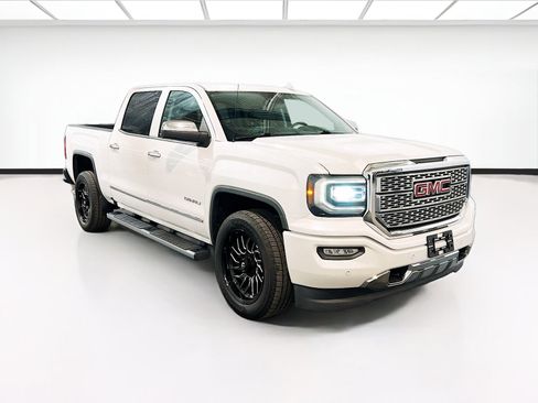 Used 2018 GMC Sierra 1500 Denali image 3