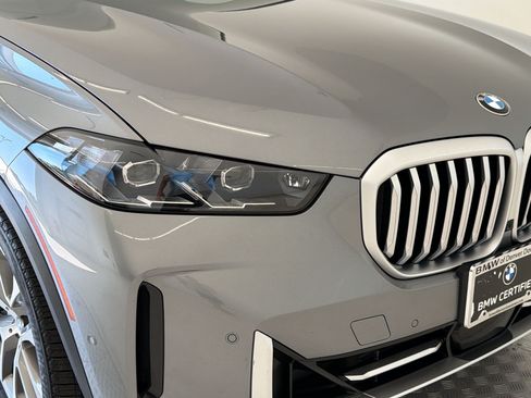 Certified 2026 BMW X5 xDrive40i AWD/4WD image 12