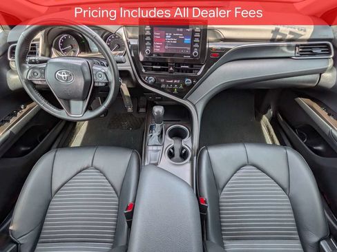 Used 2024 Toyota Camry SE FWD image 15