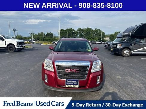 Used 2011 GMC Terrain SLE w/ Convenience Package AWD/4WD image 2