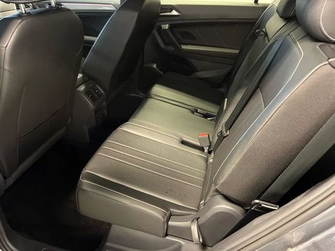 Certified 2023 Volkswagen Tiguan SE R-Line FWD image 16