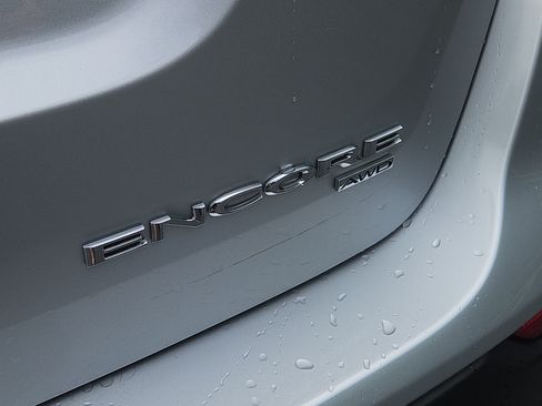 Used 2022 Buick Encore Preferred w/ Safety Package AWD/4WD image 5