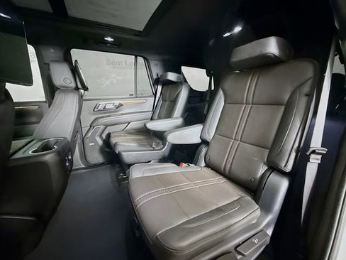 Used 2025 Chevrolet Tahoe High Country image 30