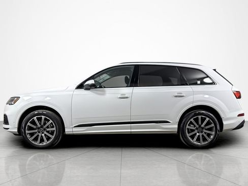 Used 2023 Audi Q7 2.0T Premium Plus w/ Premium Plus Package AWD/4WD image 2