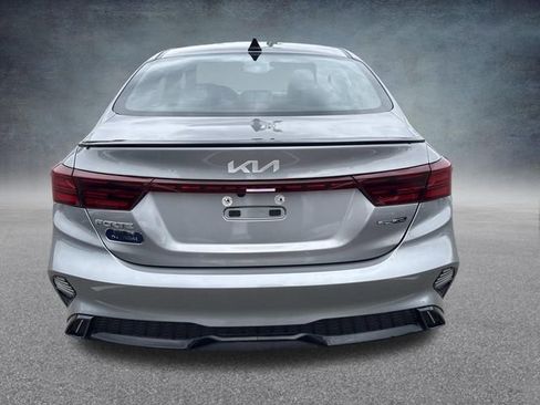 Used 2023 Kia Forte GT-Line FWD image 6