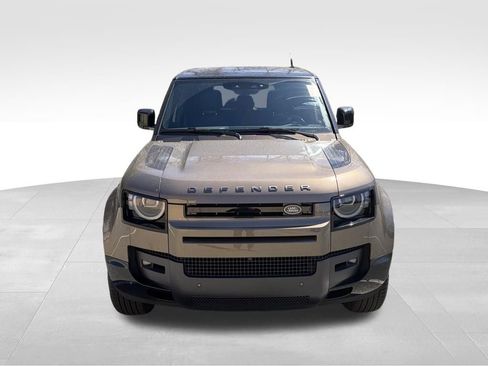 New 2026 Land Rover Defender 110 X-Dynamic SE AWD/4WD image 2