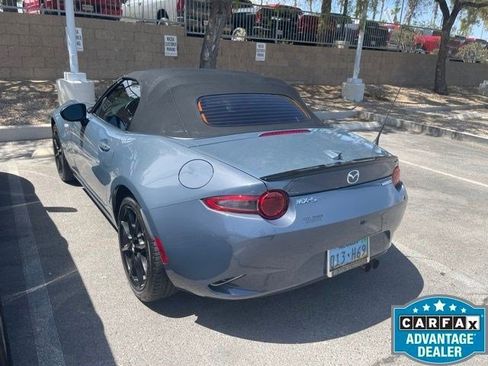 Used 2020 MAZDA MX-5 Miata Club RWD image 4