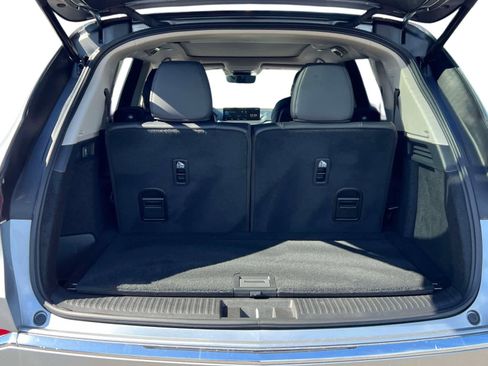 Certified 2023 Acura MDX SH-AWD image 9