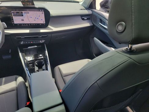 New 2026 Audi Q3 quattro 2.0T AWD/4WD image 24