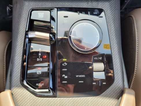 Used 2025 BMW X3 xDrive30i w/ Convenience Package image 24