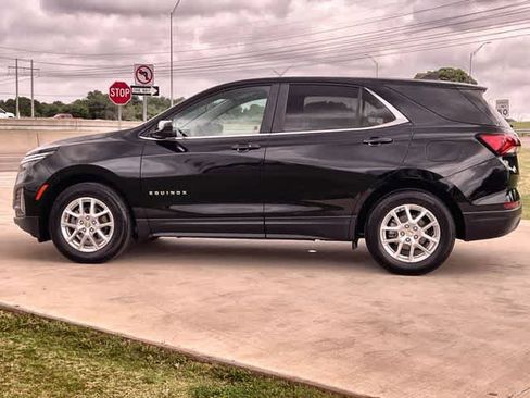 Used 2024 Chevrolet Equinox LT image 4