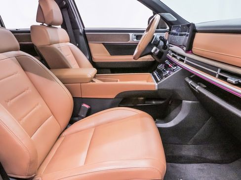 Certified 2024 Hyundai Santa Fe Limited image 15