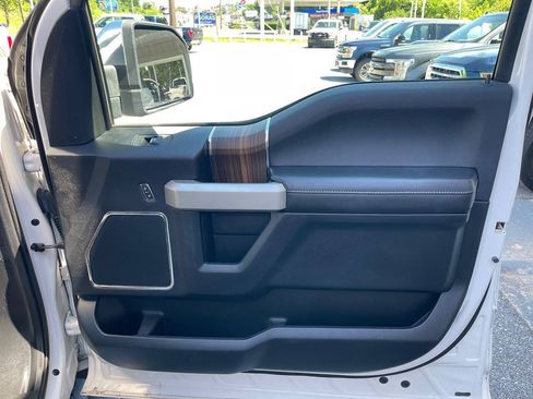 Used 2016 Ford F150 Lariat w/ Equipment Group 501A Mid AWD/4WD image 35