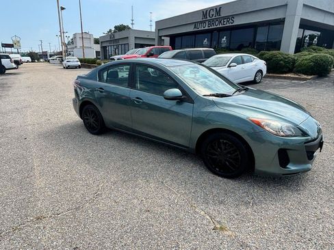 Used 2013 MAZDA MAZDA3 i SV w/ Convenience Pkg FWD image 50
