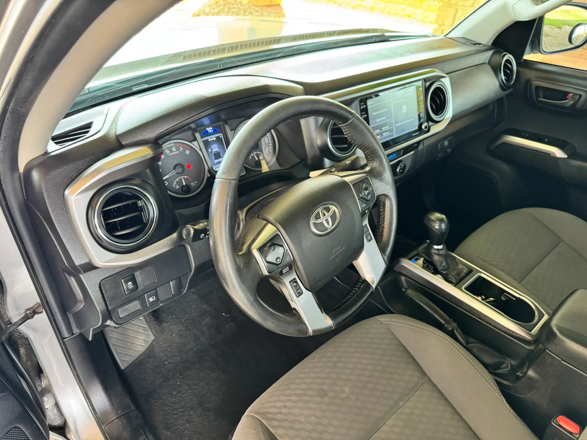 Used 2023 Toyota Tacoma SR5 w/ SX Package AWD/4WD image 11