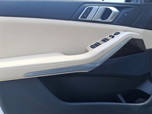 Used 2020 BMW X5 xDrive40i w/ Convenience Package image 15