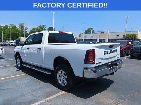Certified 2026 RAM 2500 Big Horn AWD/4WD image 3