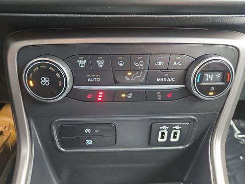 Used 2019 Ford EcoSport SES image 20