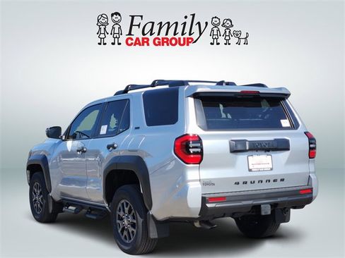 New 2026 Toyota 4Runner SR5 image 3