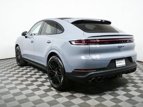 New 2026 Porsche Cayenne Coupe image 3