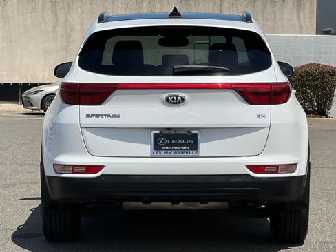 Used 2018 Kia Sportage EX w/ EX Premium Package AWD/4WD image 8