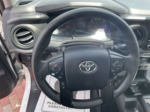 Used 2022 Toyota Tacoma SR w/ SX Package RWD image 11
