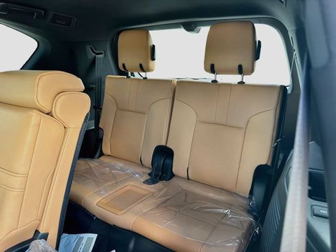 New 2026 Lexus LX 700h Luxury AWD/4WD image 22