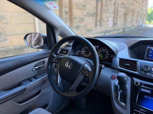 Used 2015 Honda Odyssey EX image 15