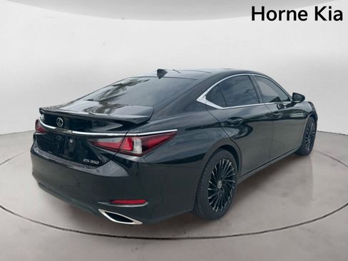 Used 2021 Lexus ES 350 w/ Premium Package FWD image 4