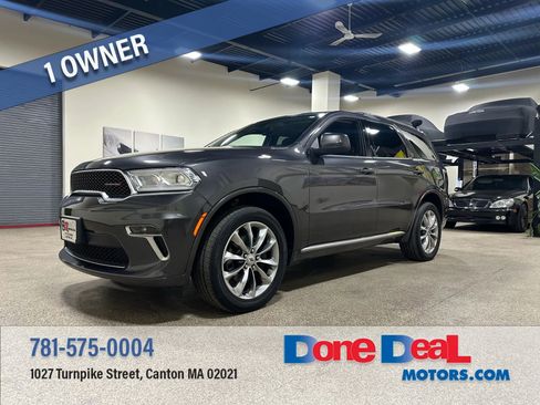 Used 2021 Dodge Durango SXT image 1