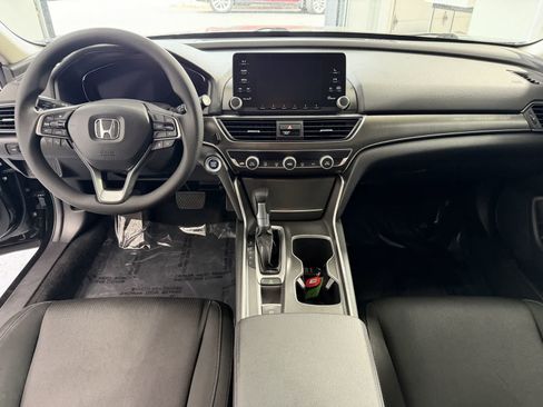 Used 2019 Honda Accord LX image 11