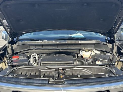 Certified 2025 Chevrolet Silverado 1500 High Country w/ Technology Package image 12