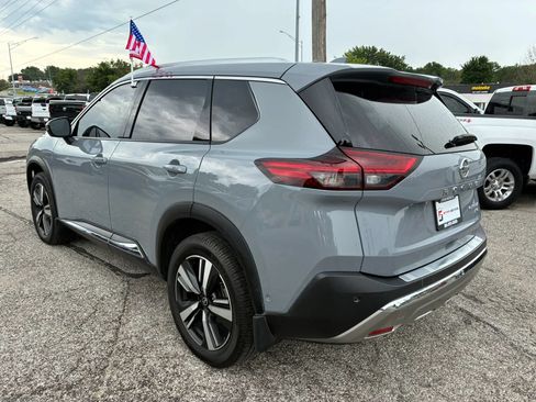 Used 2021 Nissan Rogue Platinum AWD/4WD image 3