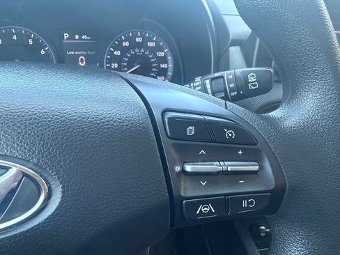 Used 2022 Hyundai Kona SEL AWD/4WD image 17