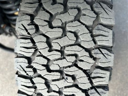 Used 2024 Jeep Wrangler Unlimited Rubicon 4xe image 11