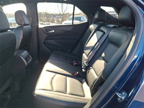 Certified 2022 Chevrolet Equinox RS w/ RS Leather Package image 10