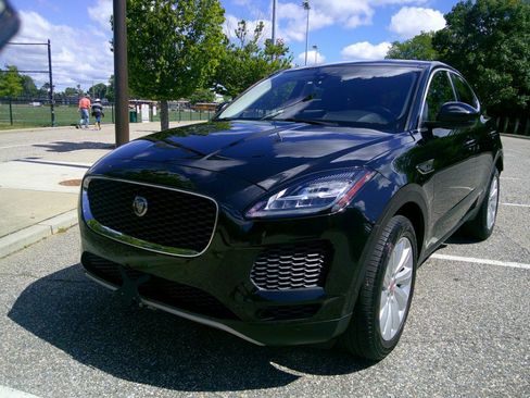 Used 2018 Jaguar E-PACE SE AWD/4WD image 19