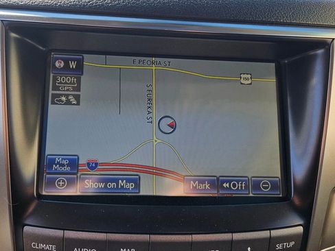 Used 2014 Lexus LX 570 4WD image 31