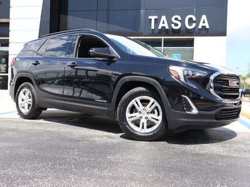 Used 2020 GMC Terrain SLE w/ Driver Convenience Package FWD image 1