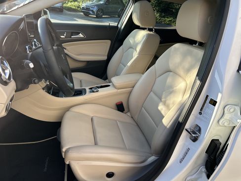 Used 2019 Mercedes-Benz GLA 250 image 20